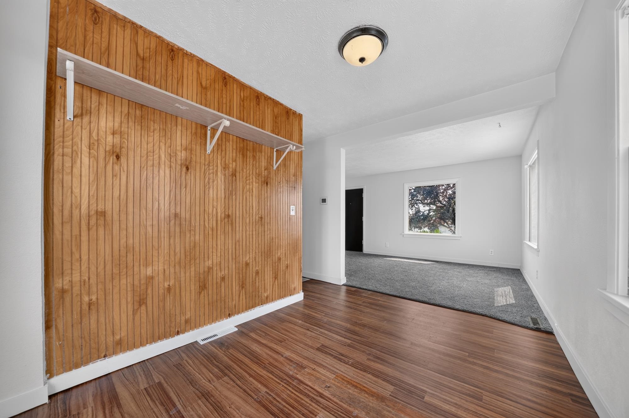 2921 E Hoffman Ave - Photo 5