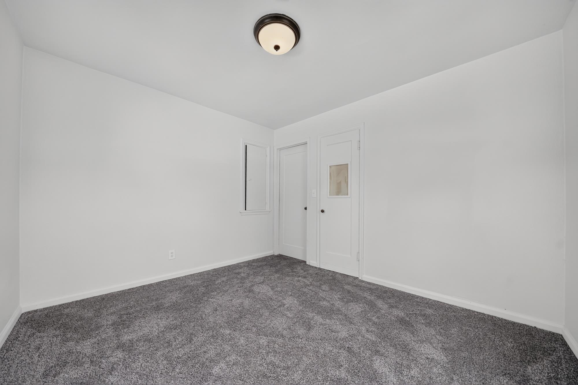 2921 E Hoffman Ave - Photo 9