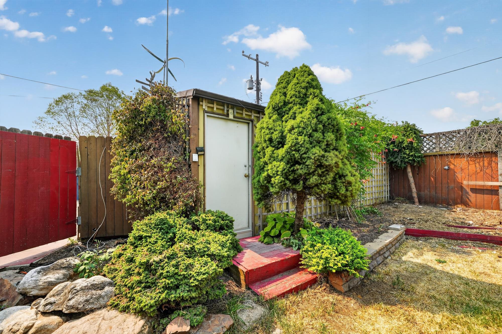 2921 E Hoffman Ave - Photo 37