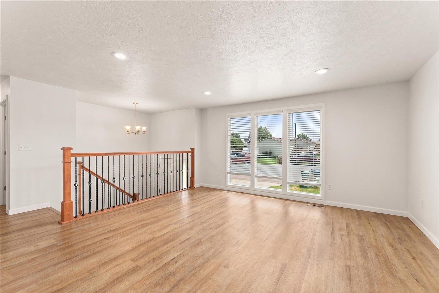 1705- 1707 N Glenn Ct - Photo 3