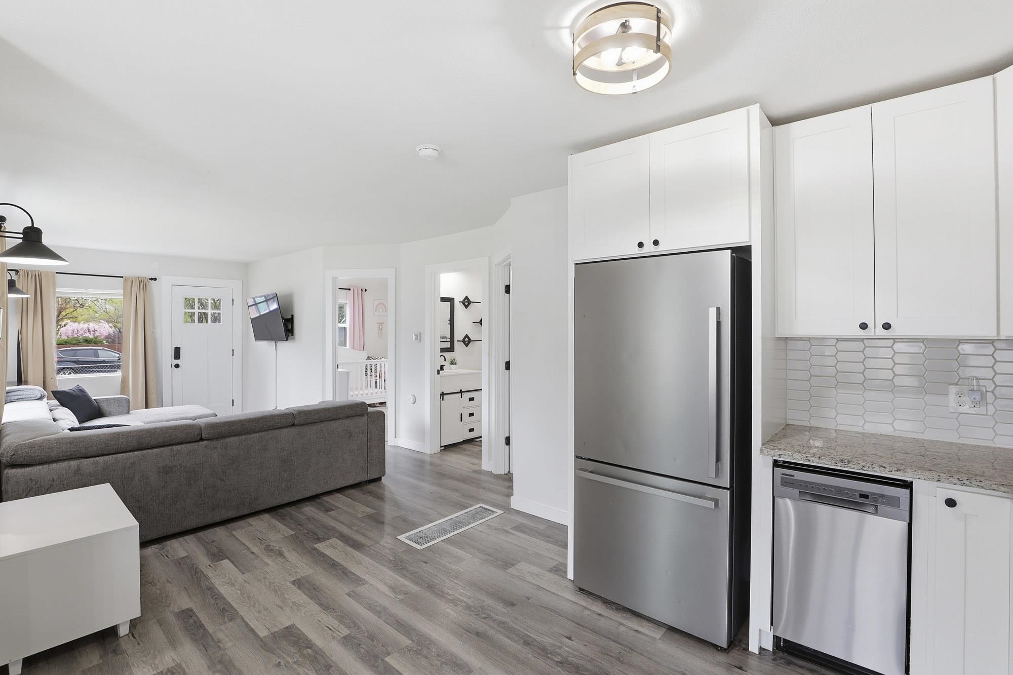 11822 E 6th Ave - Photo 11