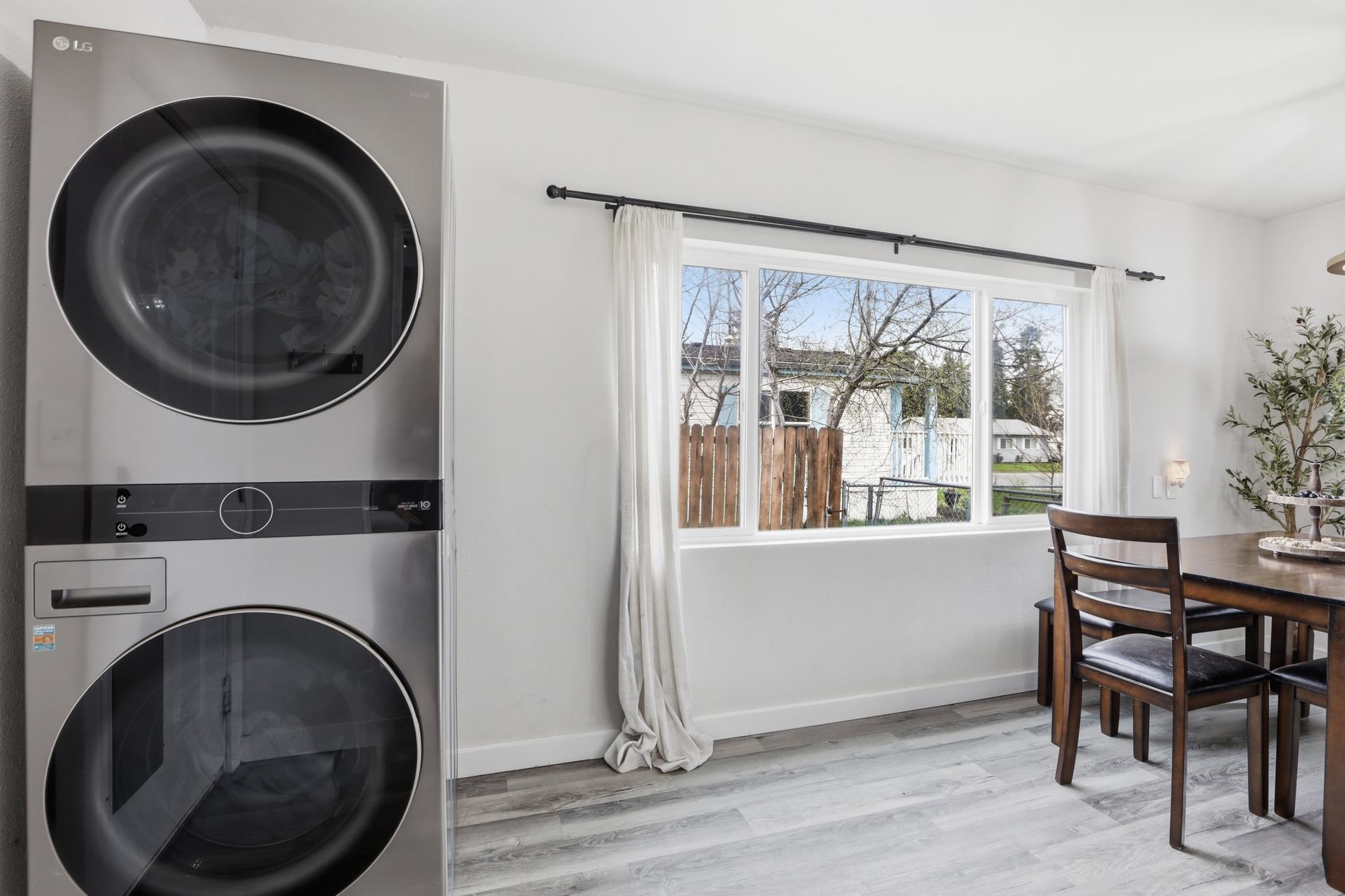 11822 E 6th Ave - Photo 12
