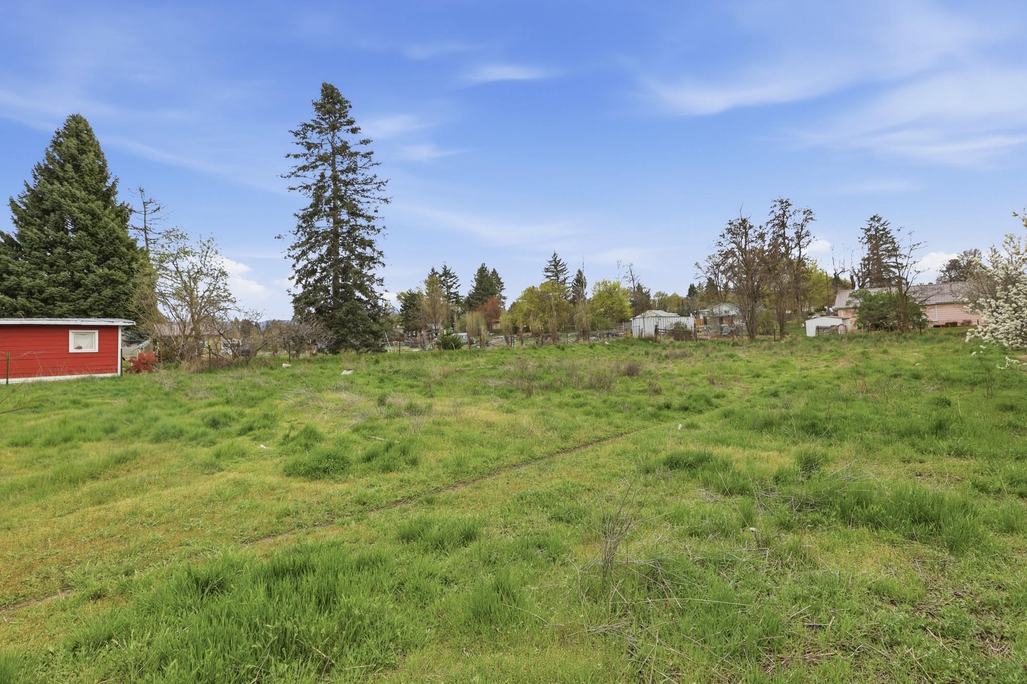 11822 E 6th Ave - Photo 24