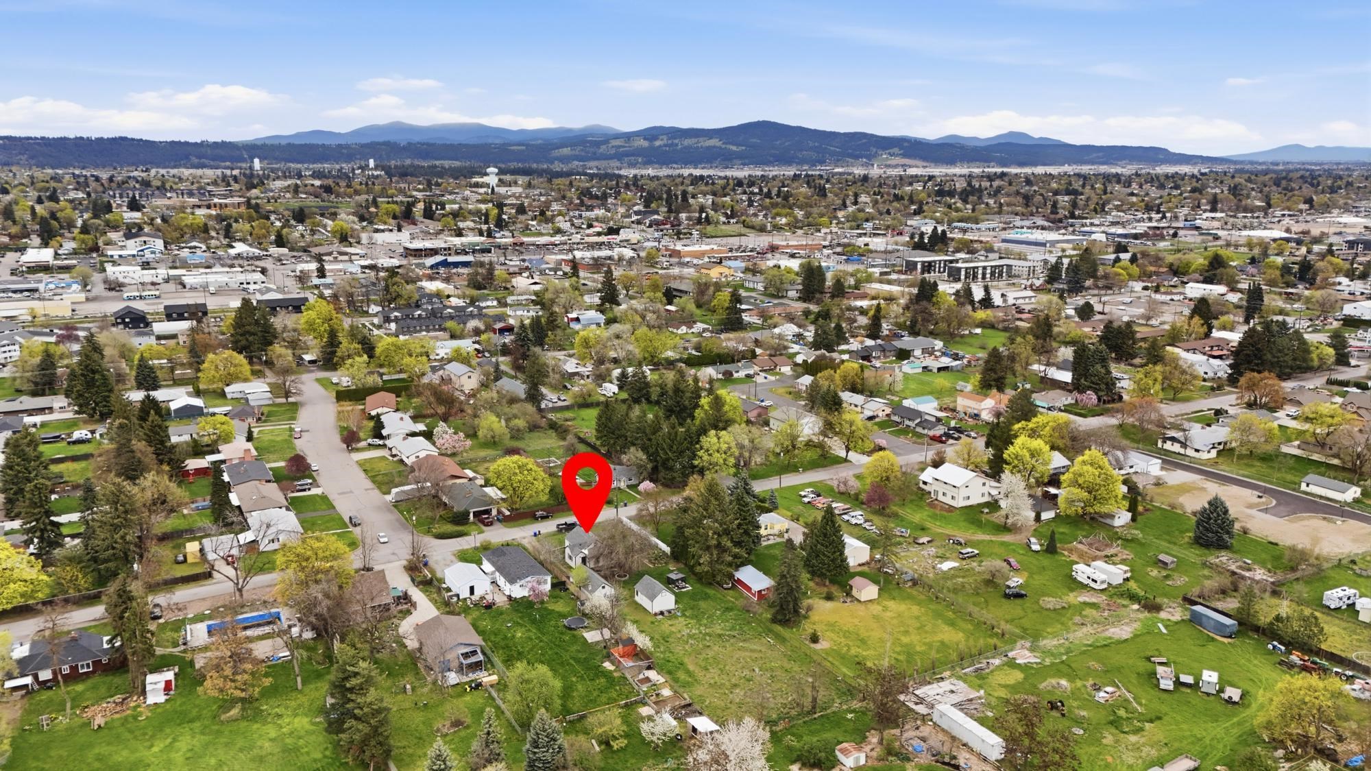 11822 E 6th Ave - Photo 35