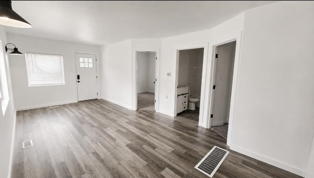 11822 E 6th Ave - Photo 45