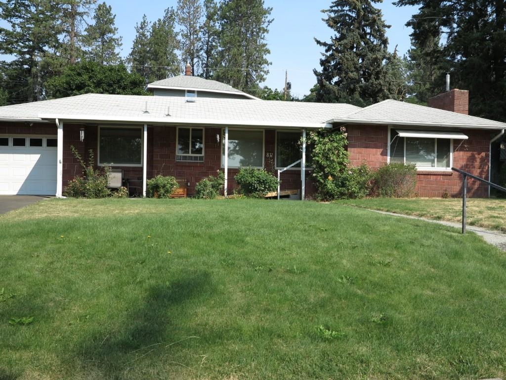 8 W 5th St - Photo 1
