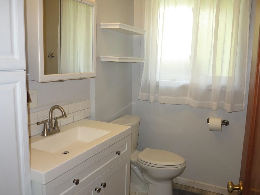 8 W 5th St - Photo 18