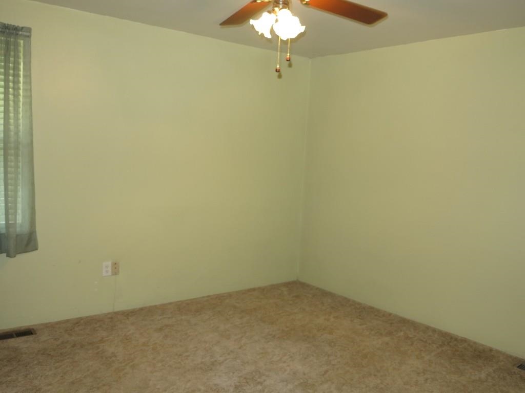 8 W 5th St - Photo 20