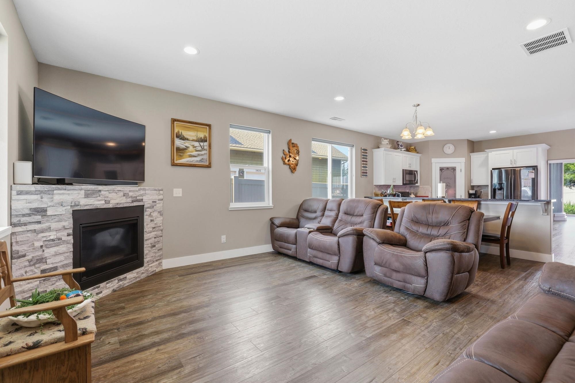 1407 S Khinda Ct - Photo 4