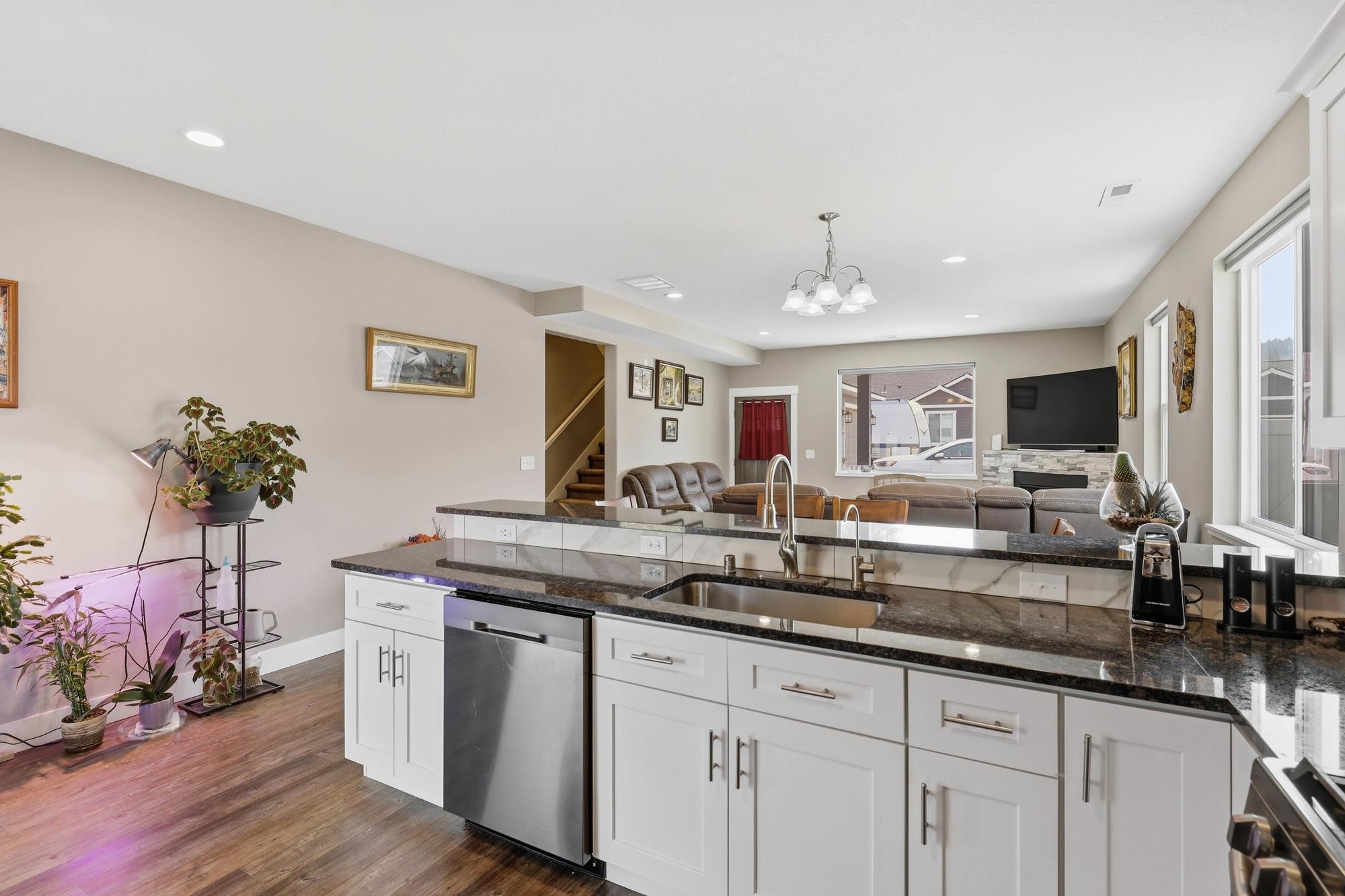1407 S Khinda Ct - Photo 8