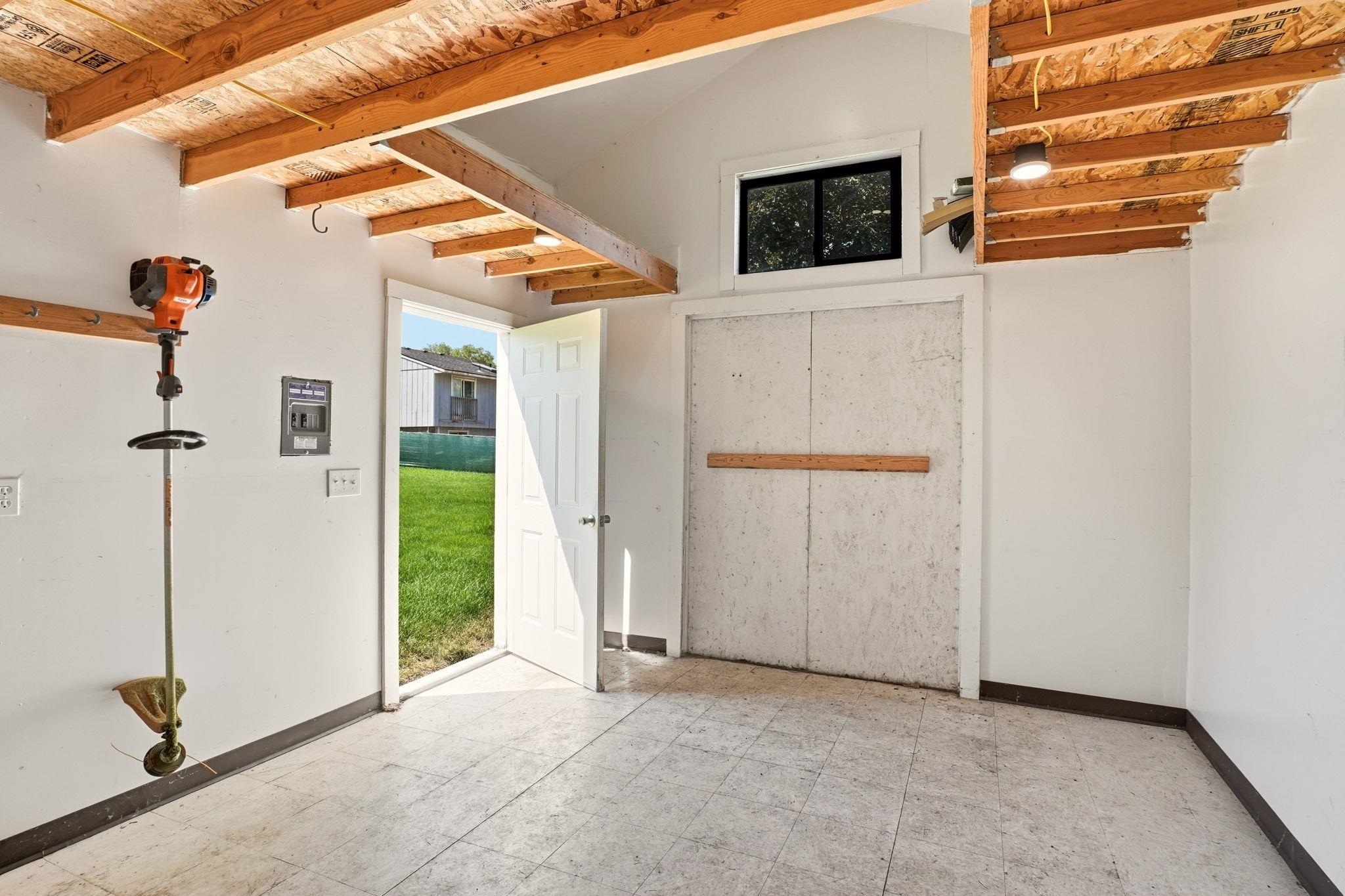 13923 E 9th Ct - Photo 23