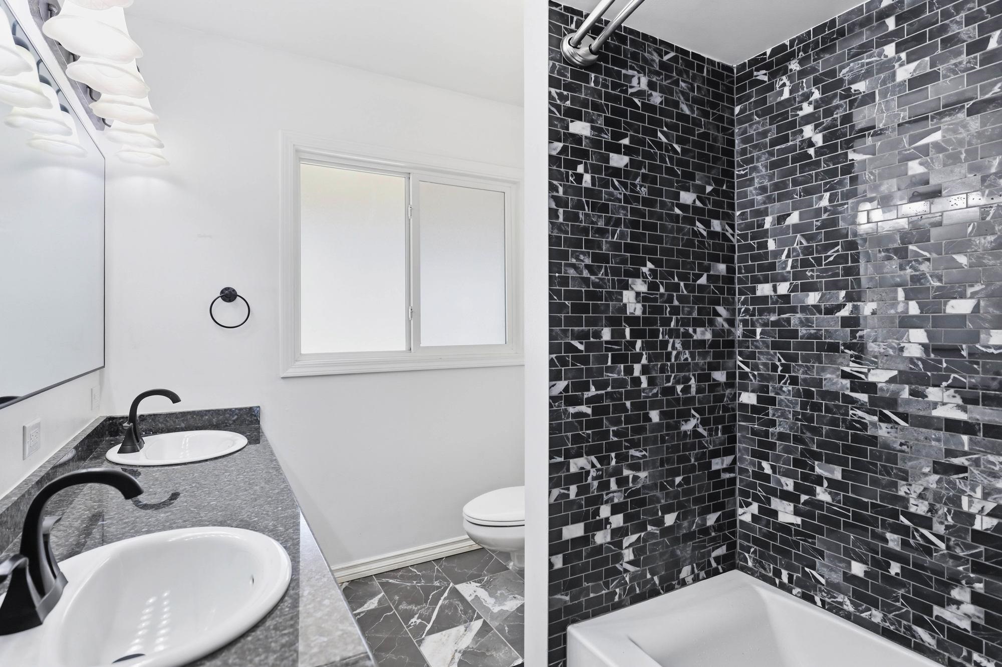 11 N Barker Rd - Photo 23