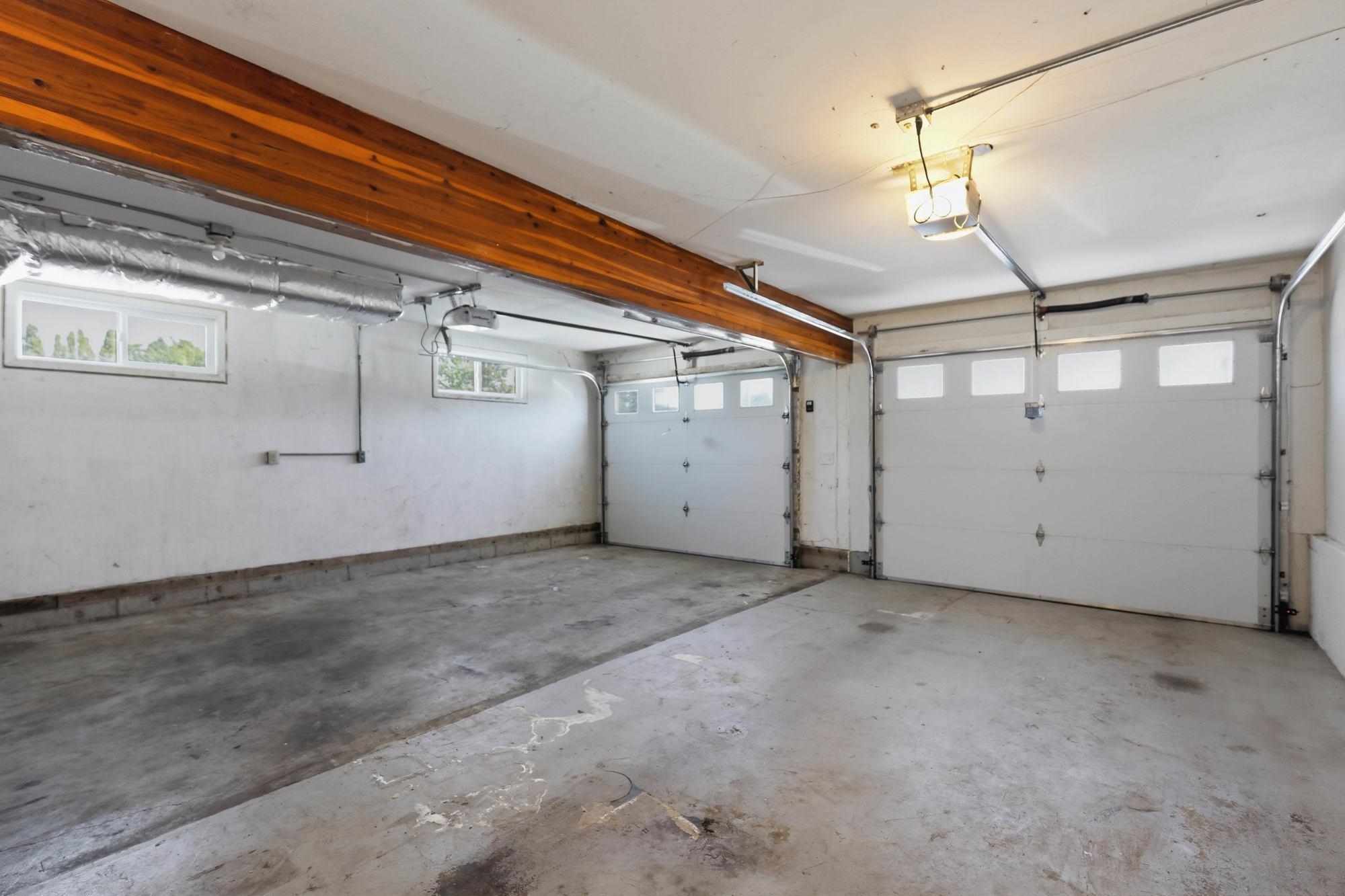 11 N Barker Rd - Photo 40