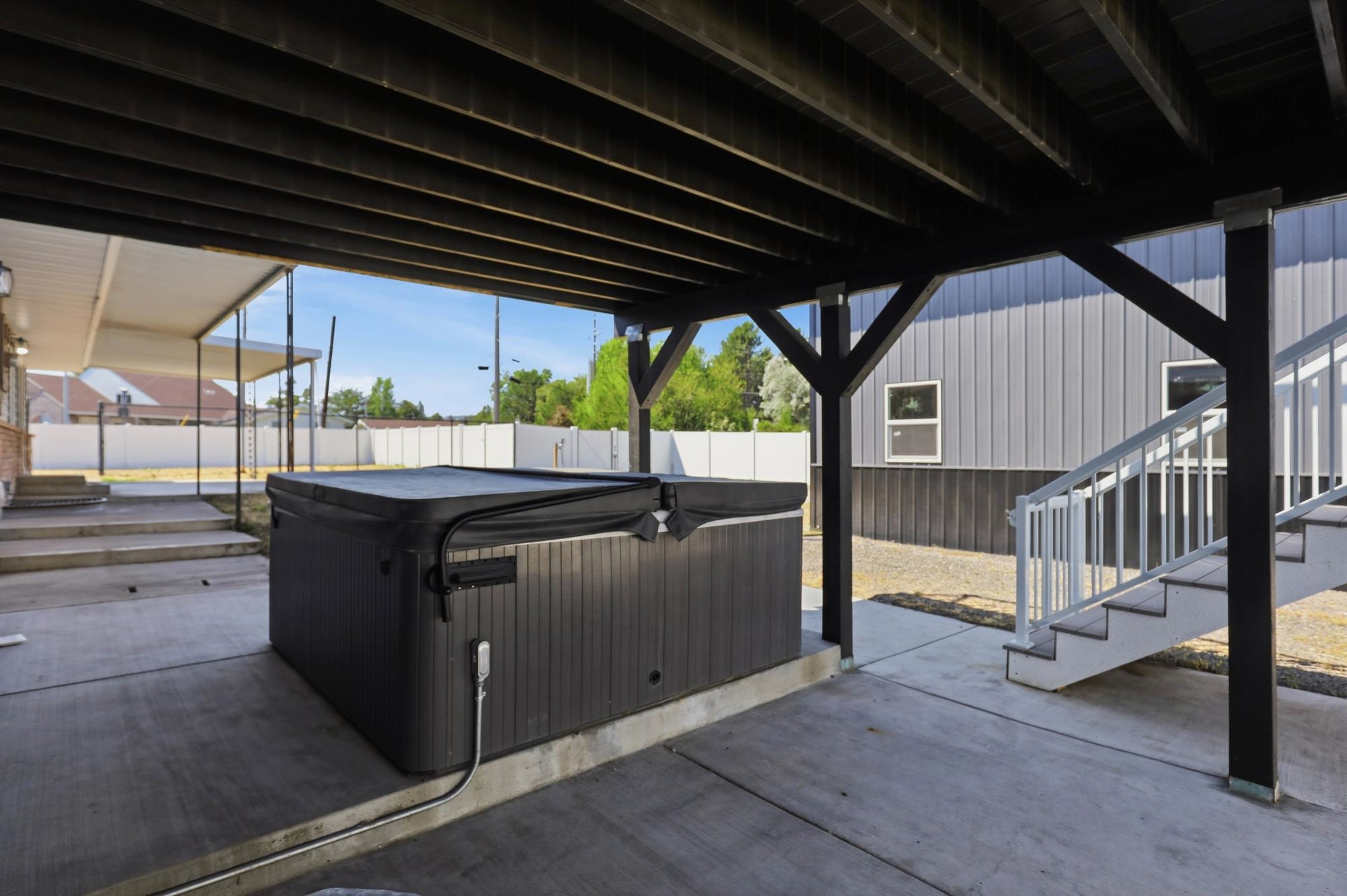 11 N Barker Rd - Photo 48