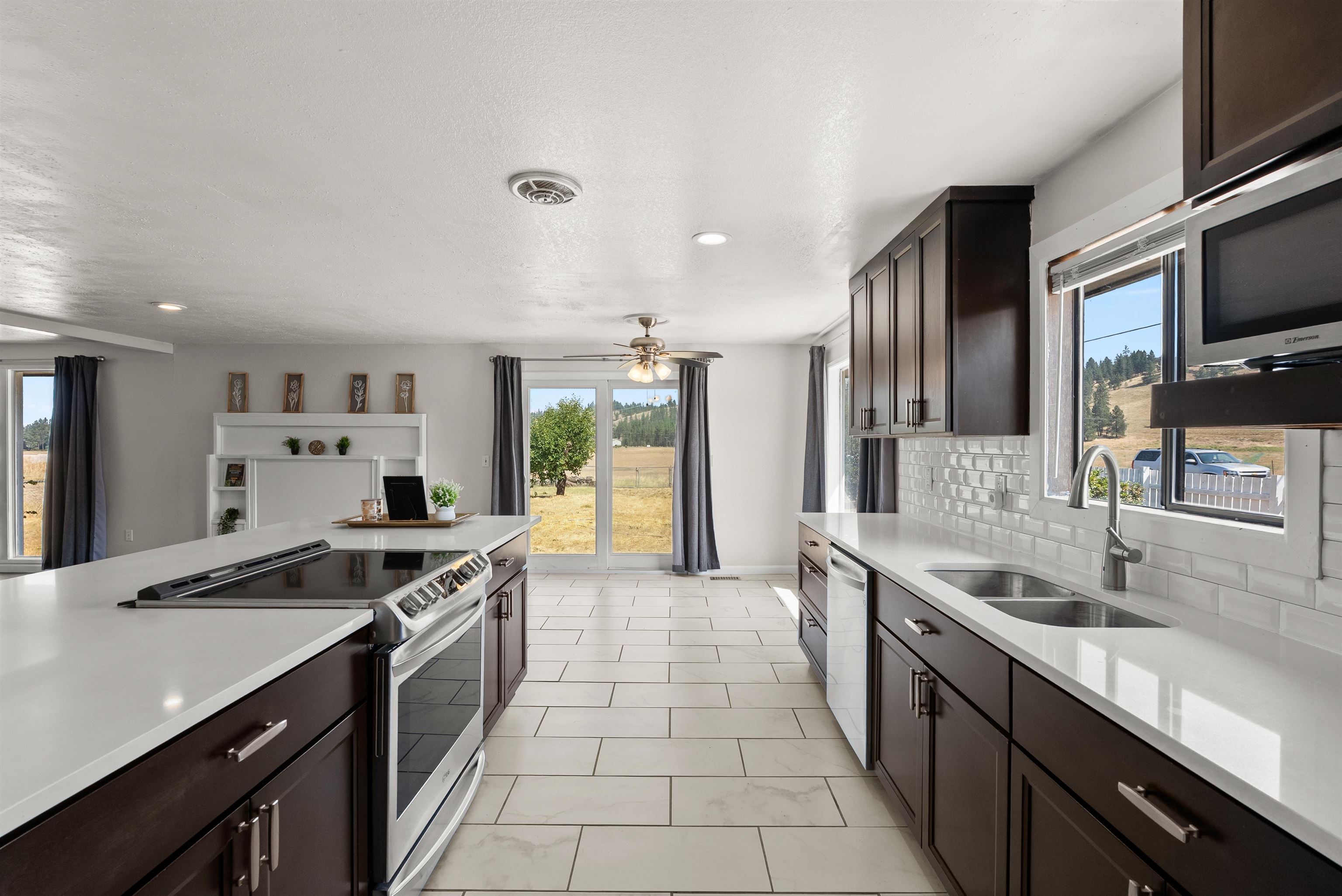 6806 W Johannsen Ave - Photo 16