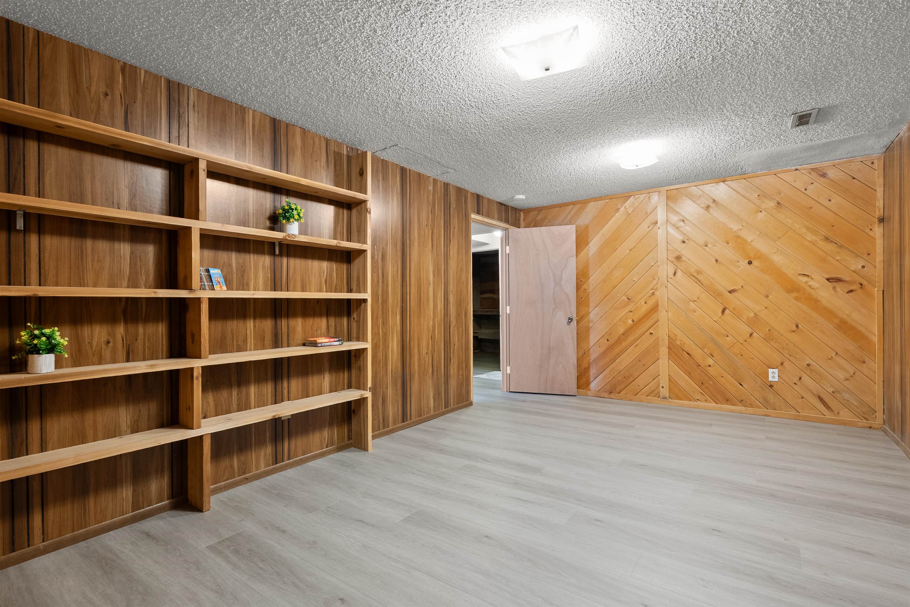 6806 W Johannsen Ave - Photo 31