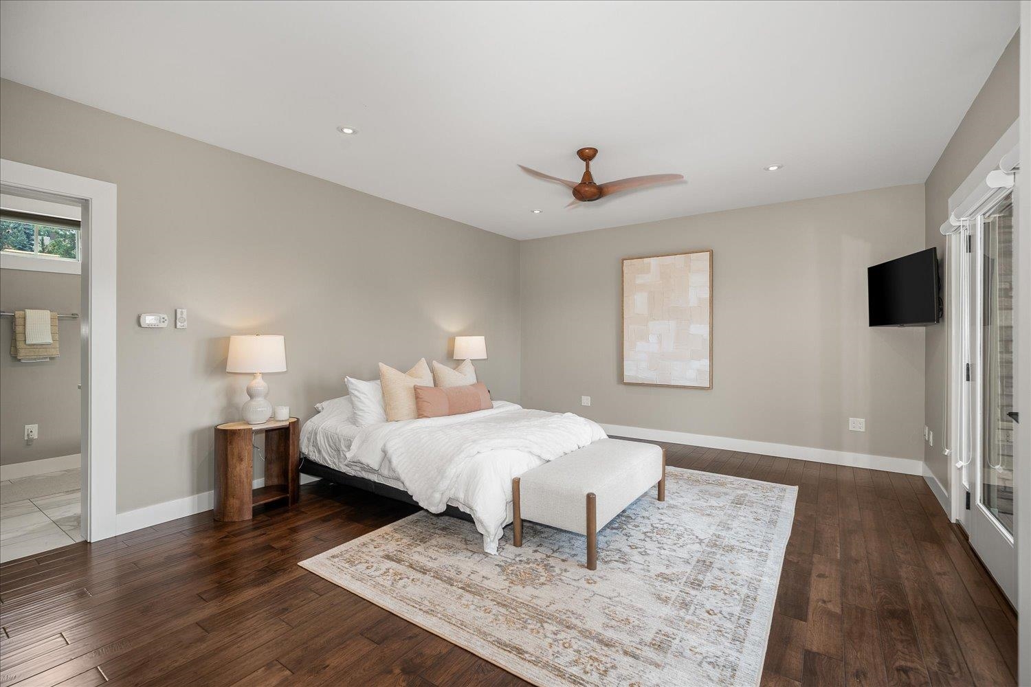 310 E 10th Ave - Photo 12