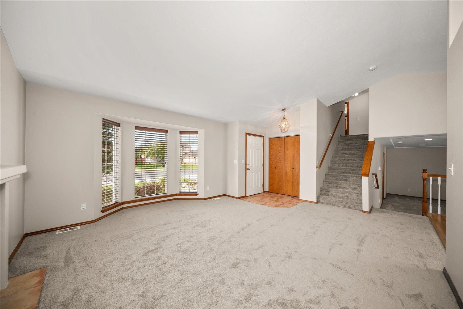 7602 N Old Fort Dr - Photo 4
