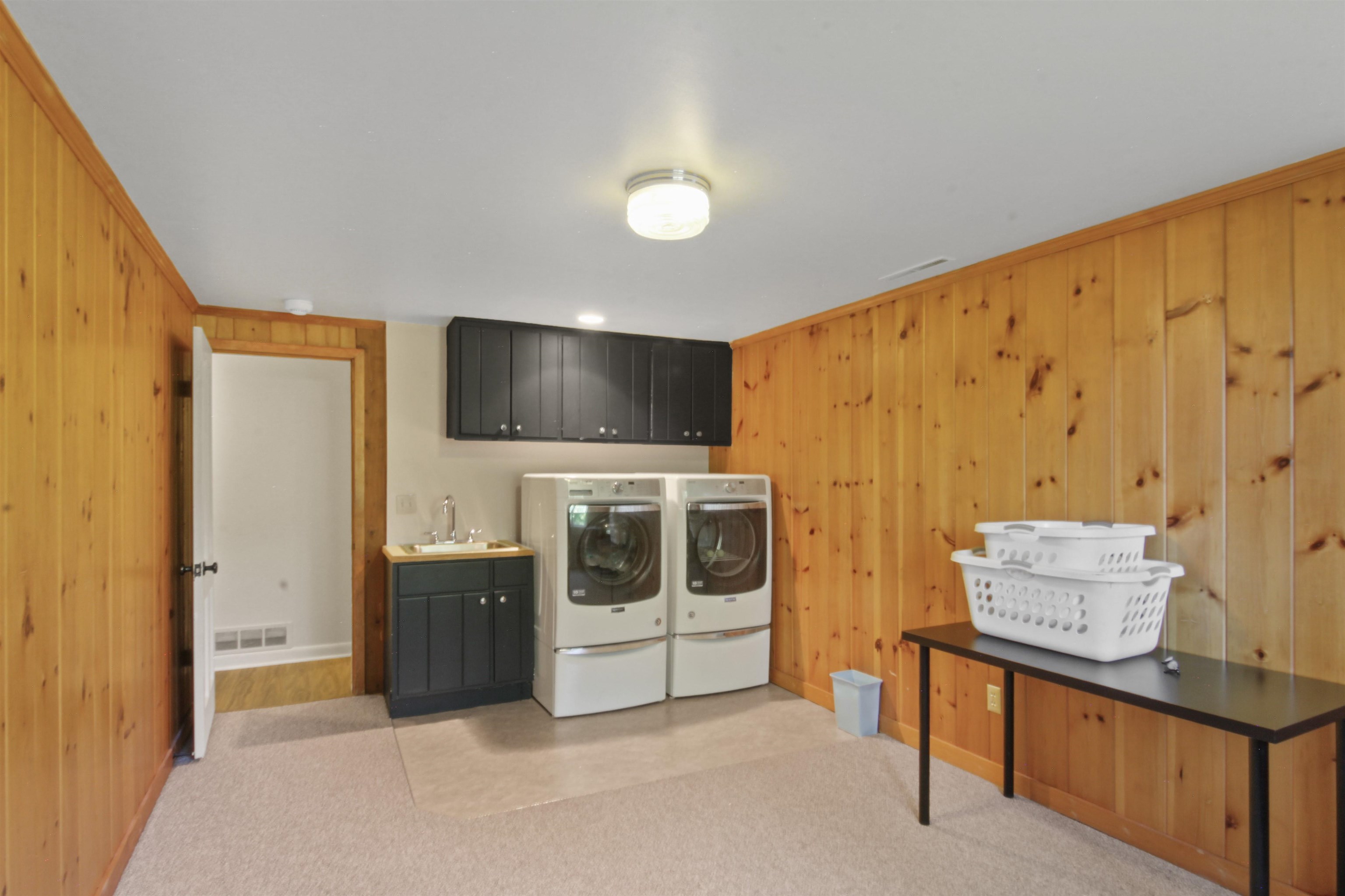 2119 S HELENA St - Photo 32