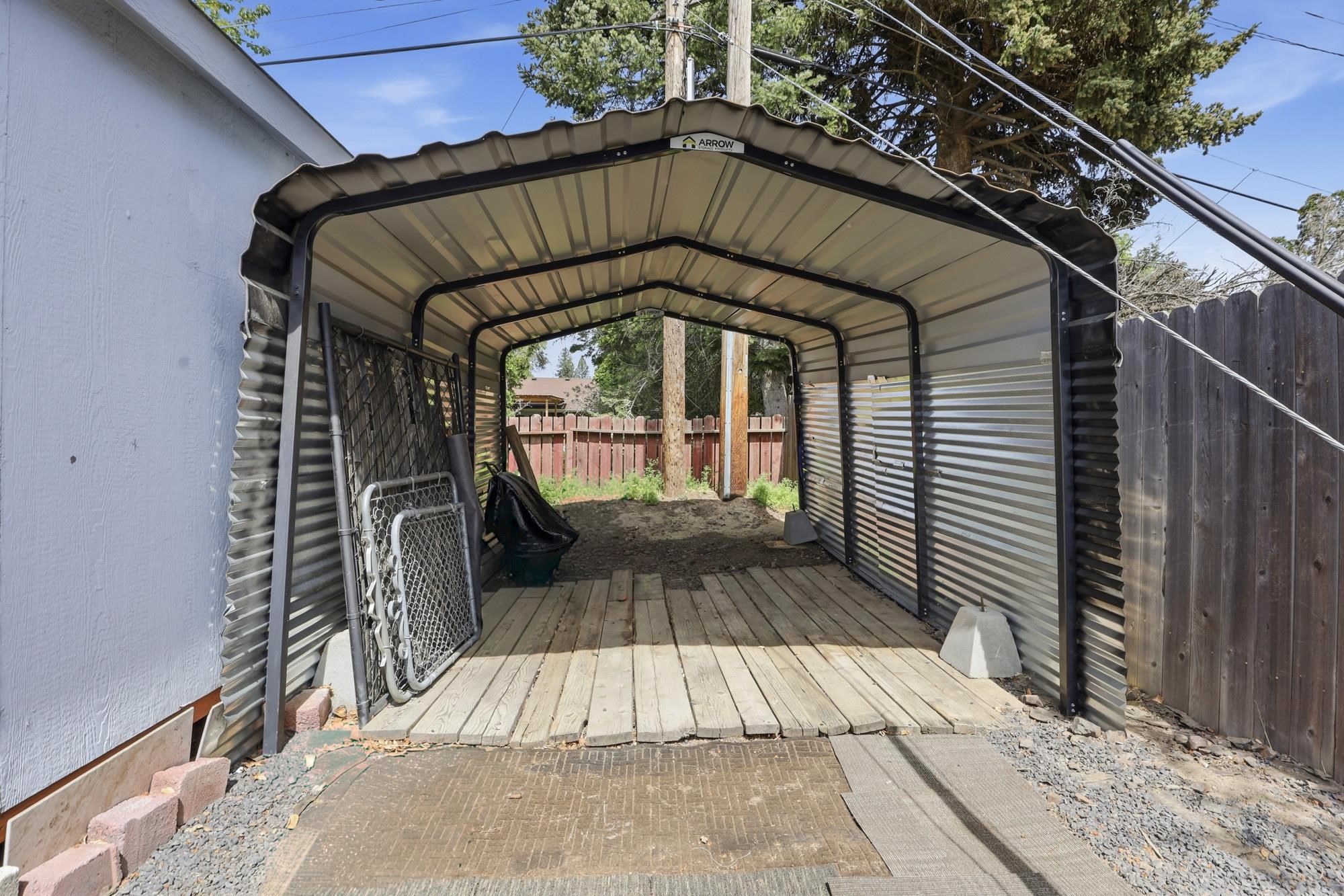 2004 W Courtland Ave - Photo 28