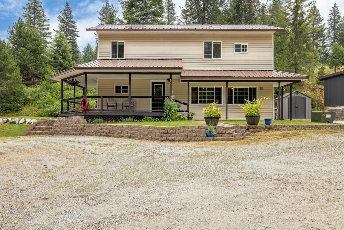 652 Diamond Dr - Photo 2
