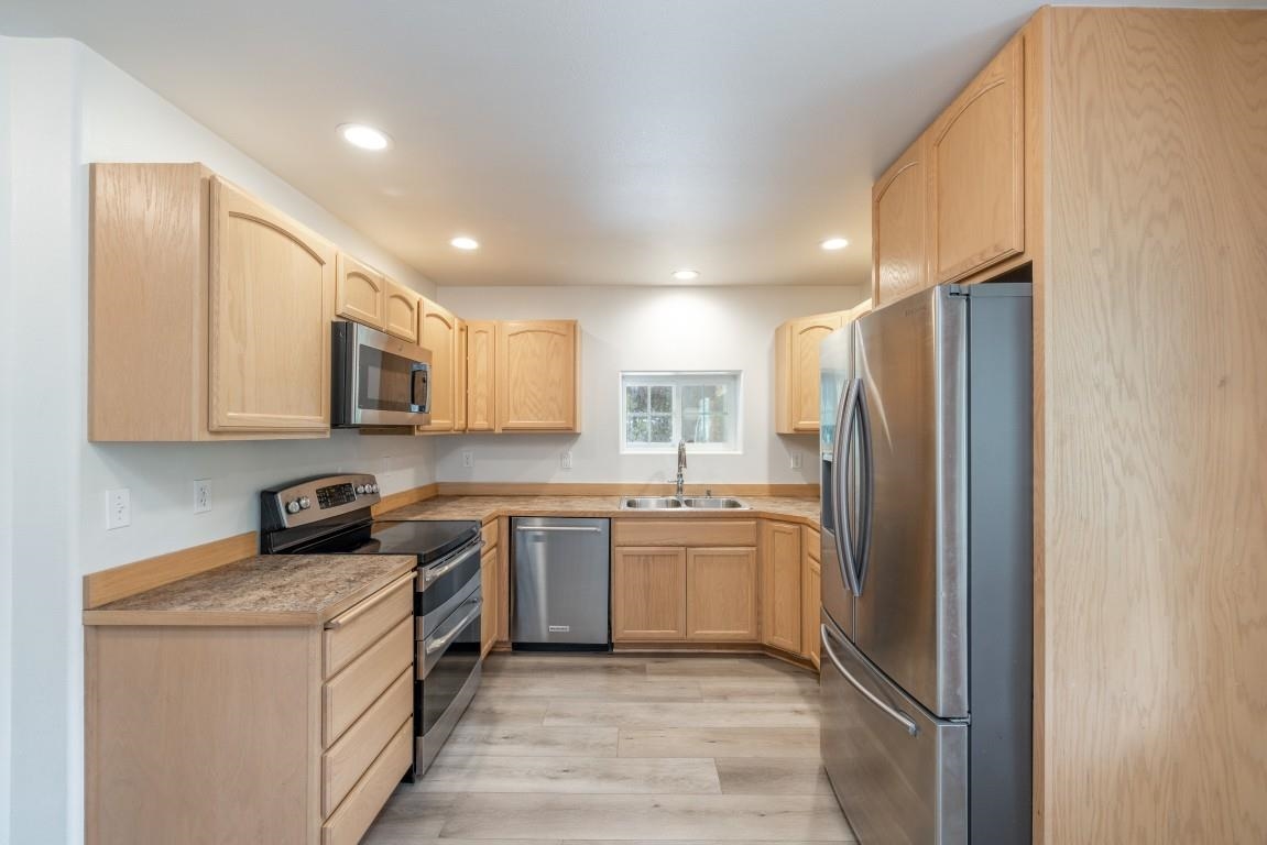 652 Diamond Dr - Photo 8