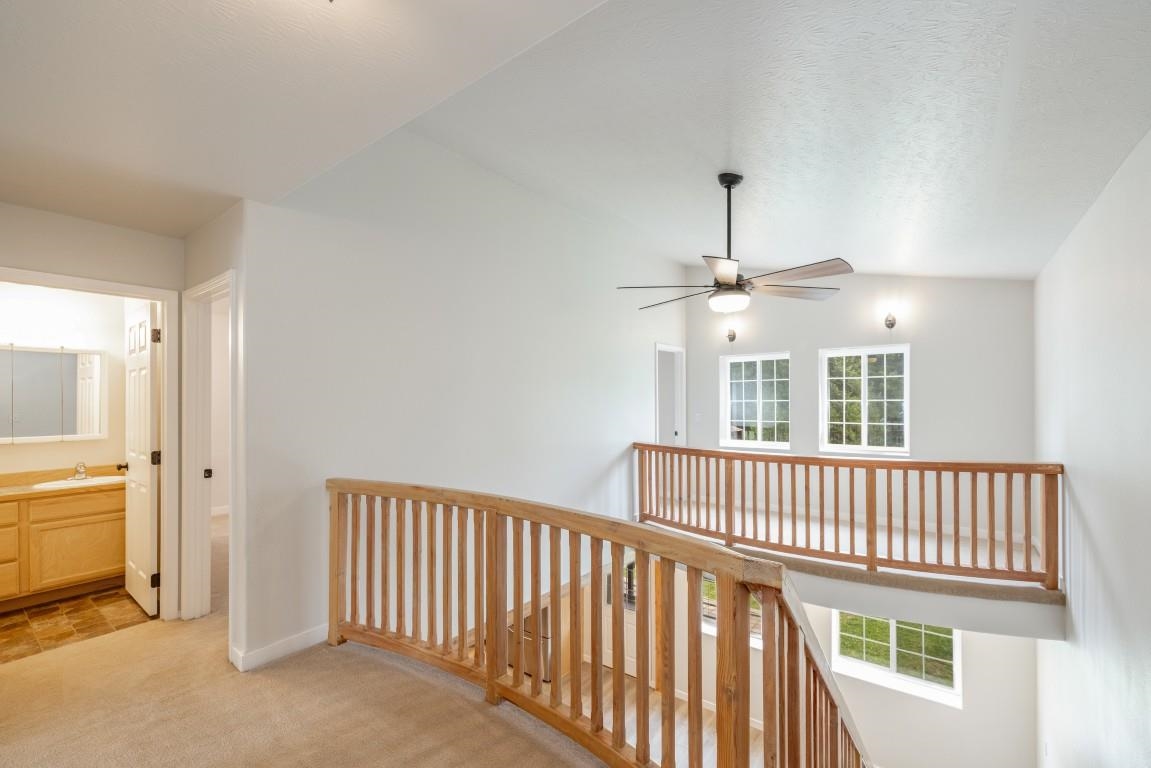 652 Diamond Dr - Photo 12