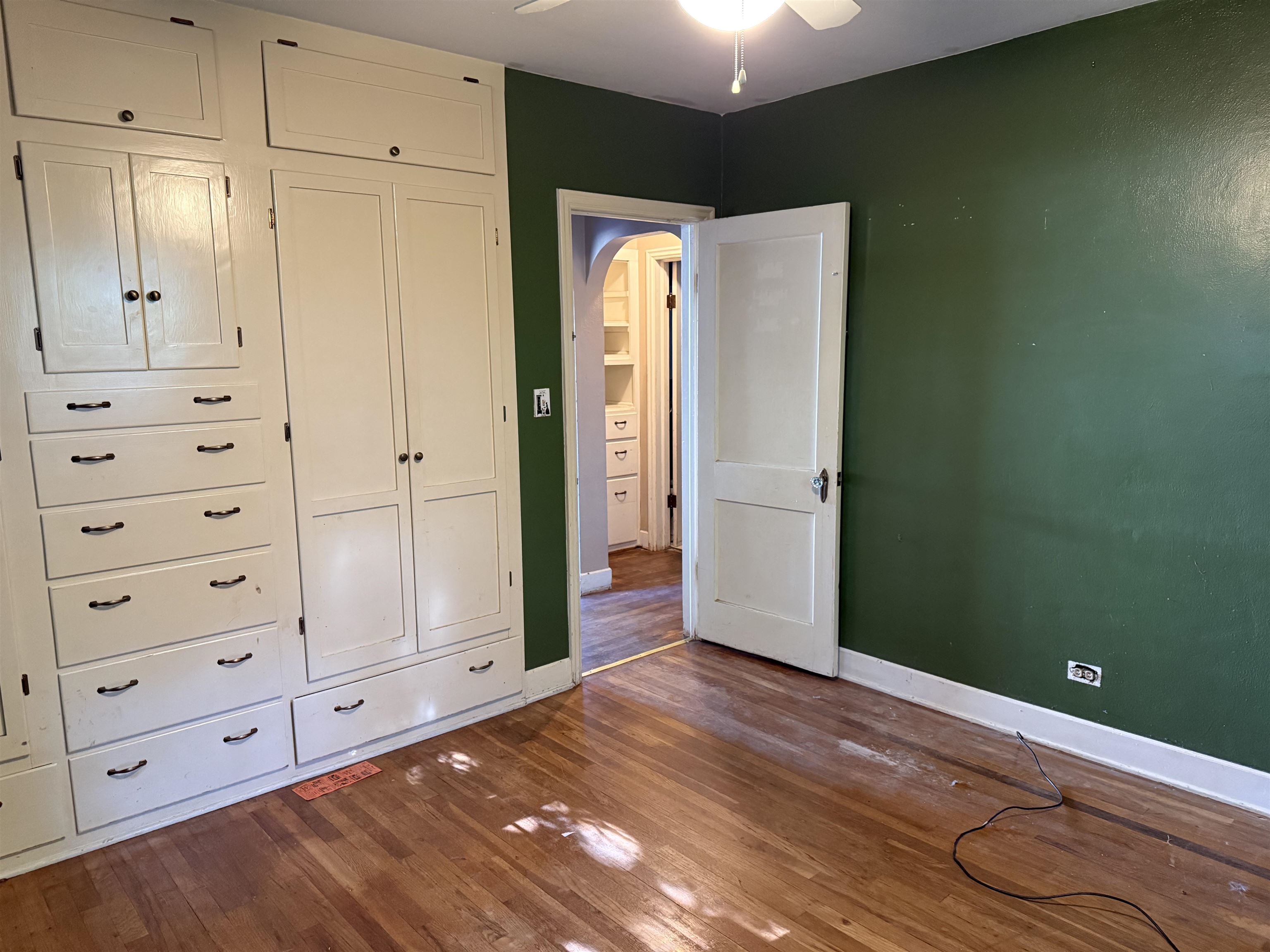 836 W 5th St - Photo 12