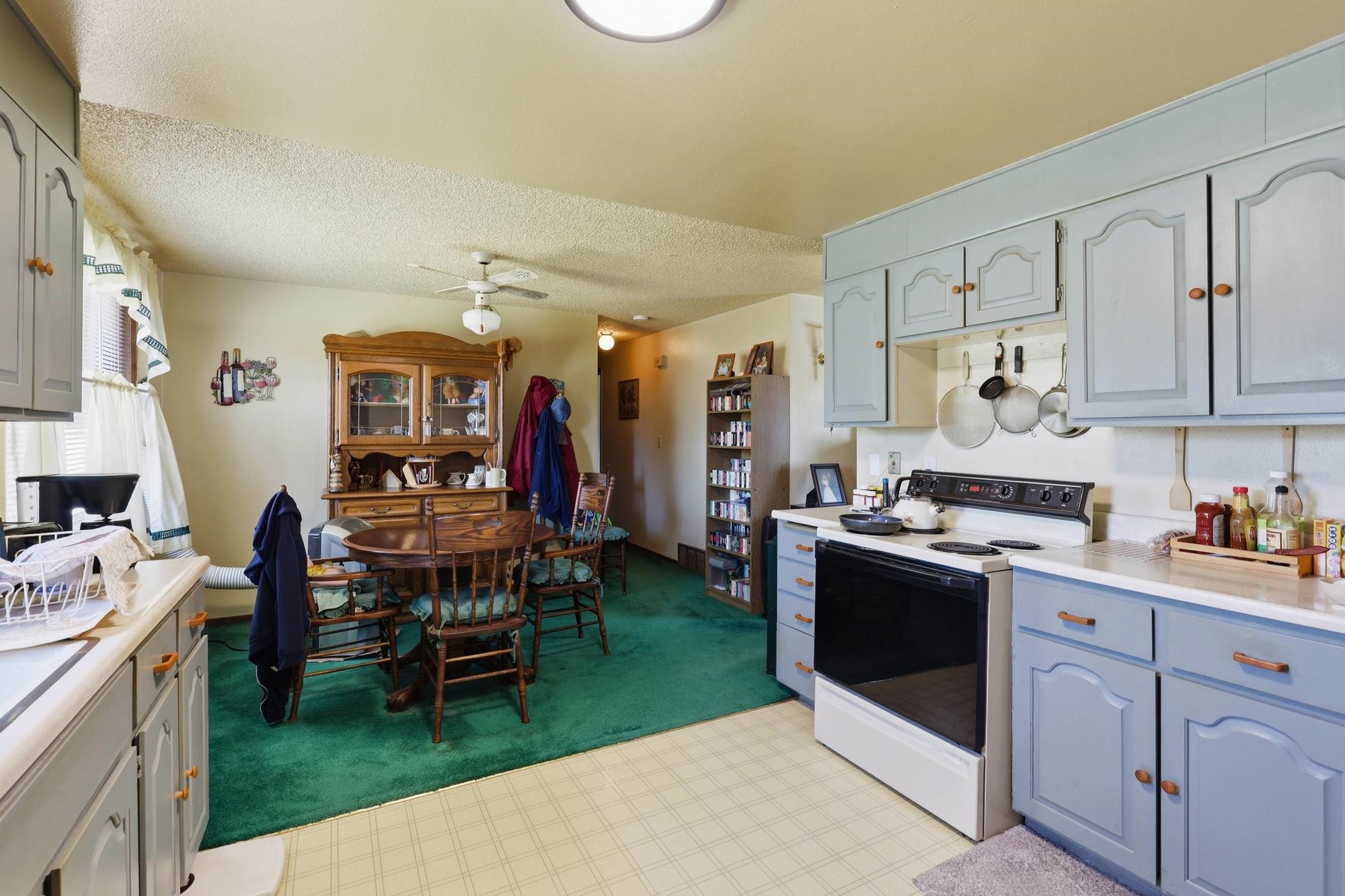 3014 S AVALON Rd - Photo 12