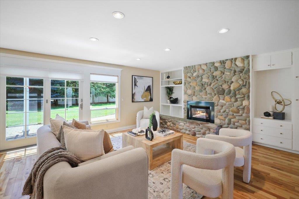 1728 E Rockwood Blvd - Photo 14