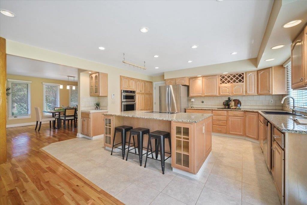 1728 E Rockwood Blvd - Photo 16