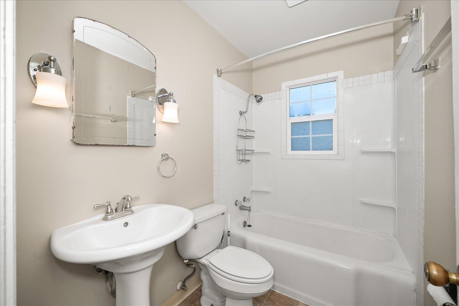 1317 E 33rd Ave - Photo 15