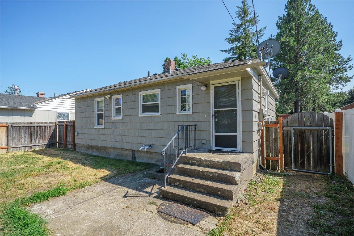 1317 E 33rd Ave - Photo 16