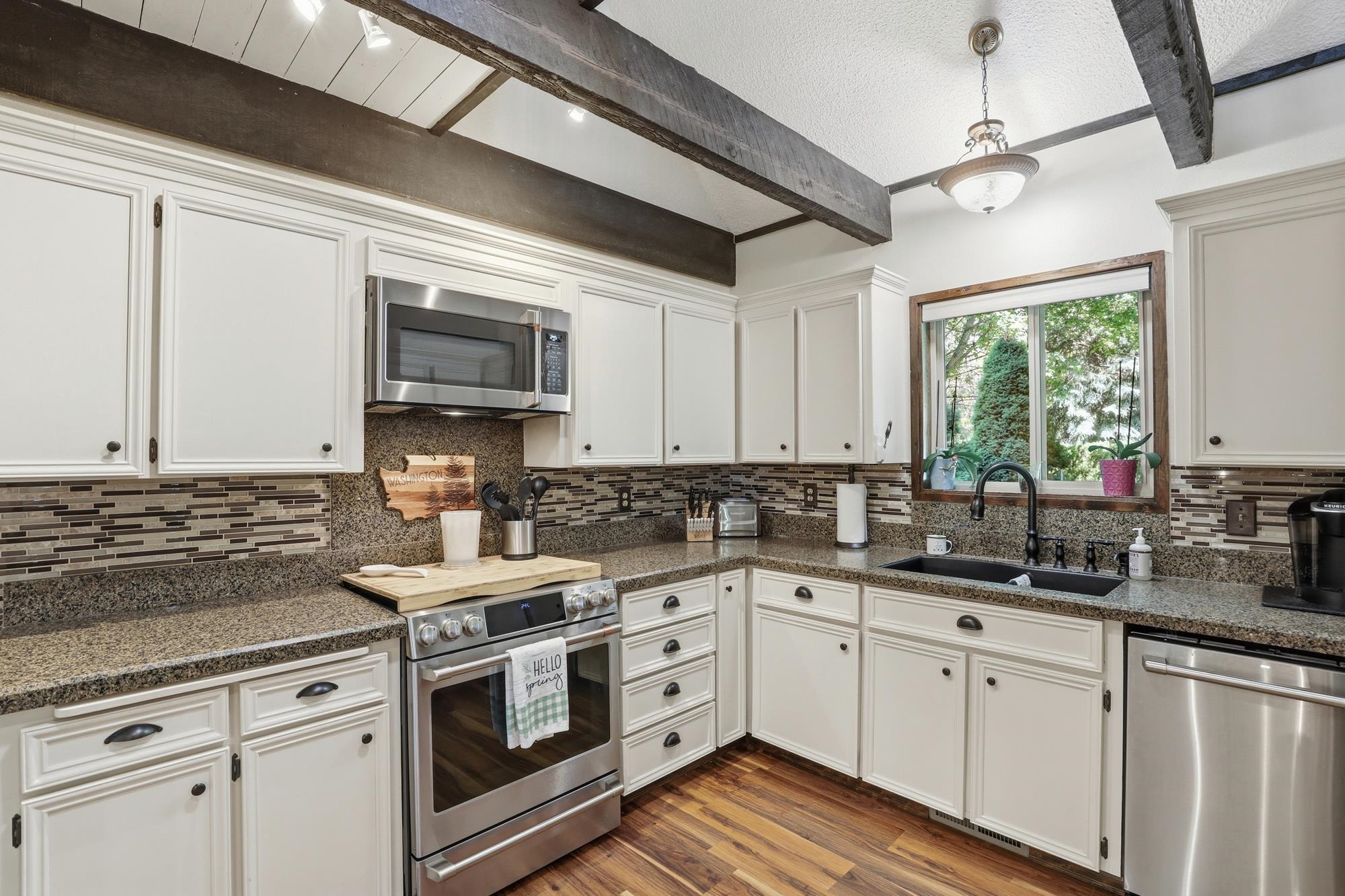2405 S Timberlane Dr - Photo 12