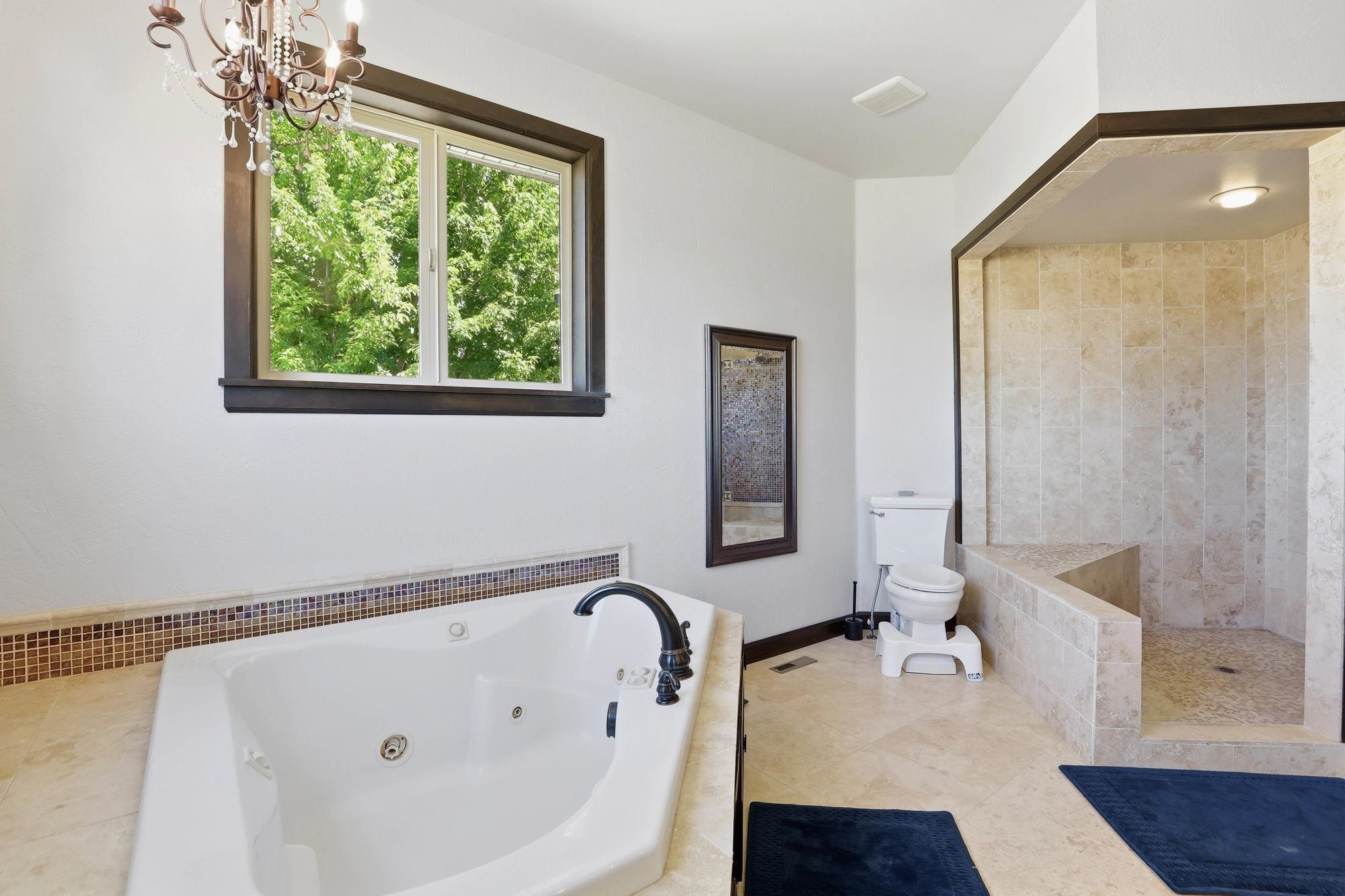 7910 S Jackson Rd - Photo 12