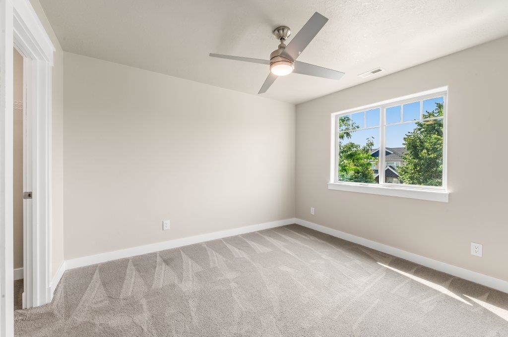 19619 E Knox Ave - Photo 28