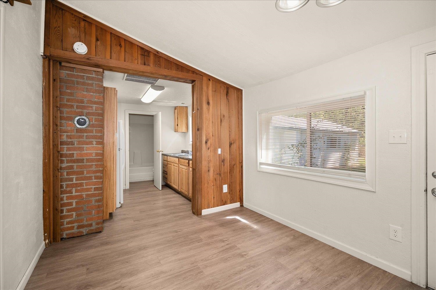 3124 W Walton Ave - Photo 5
