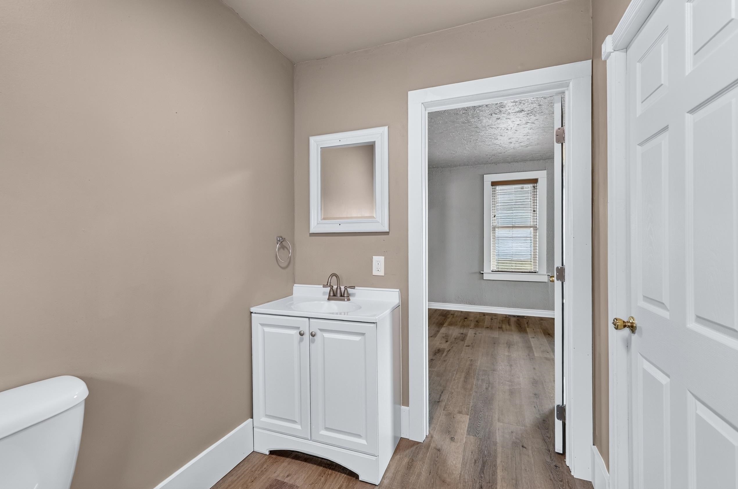 829 Crown Ave - Photo 16