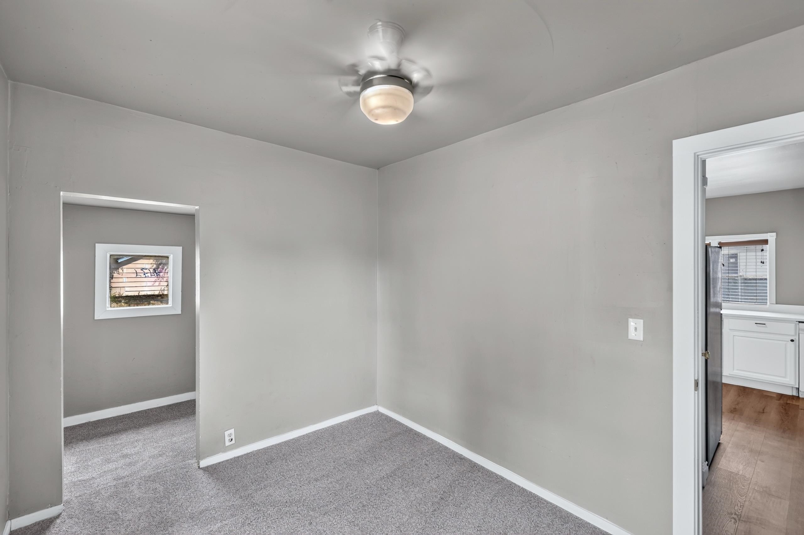 829 Crown Ave - Photo 23