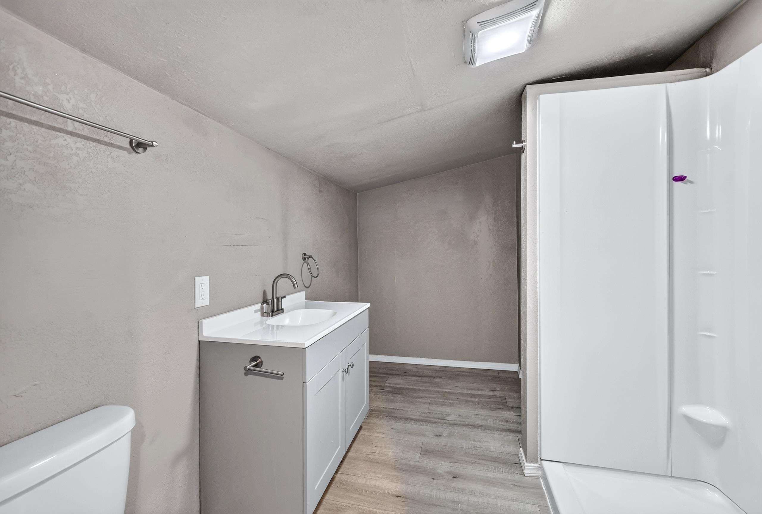 829 Crown Ave - Photo 32