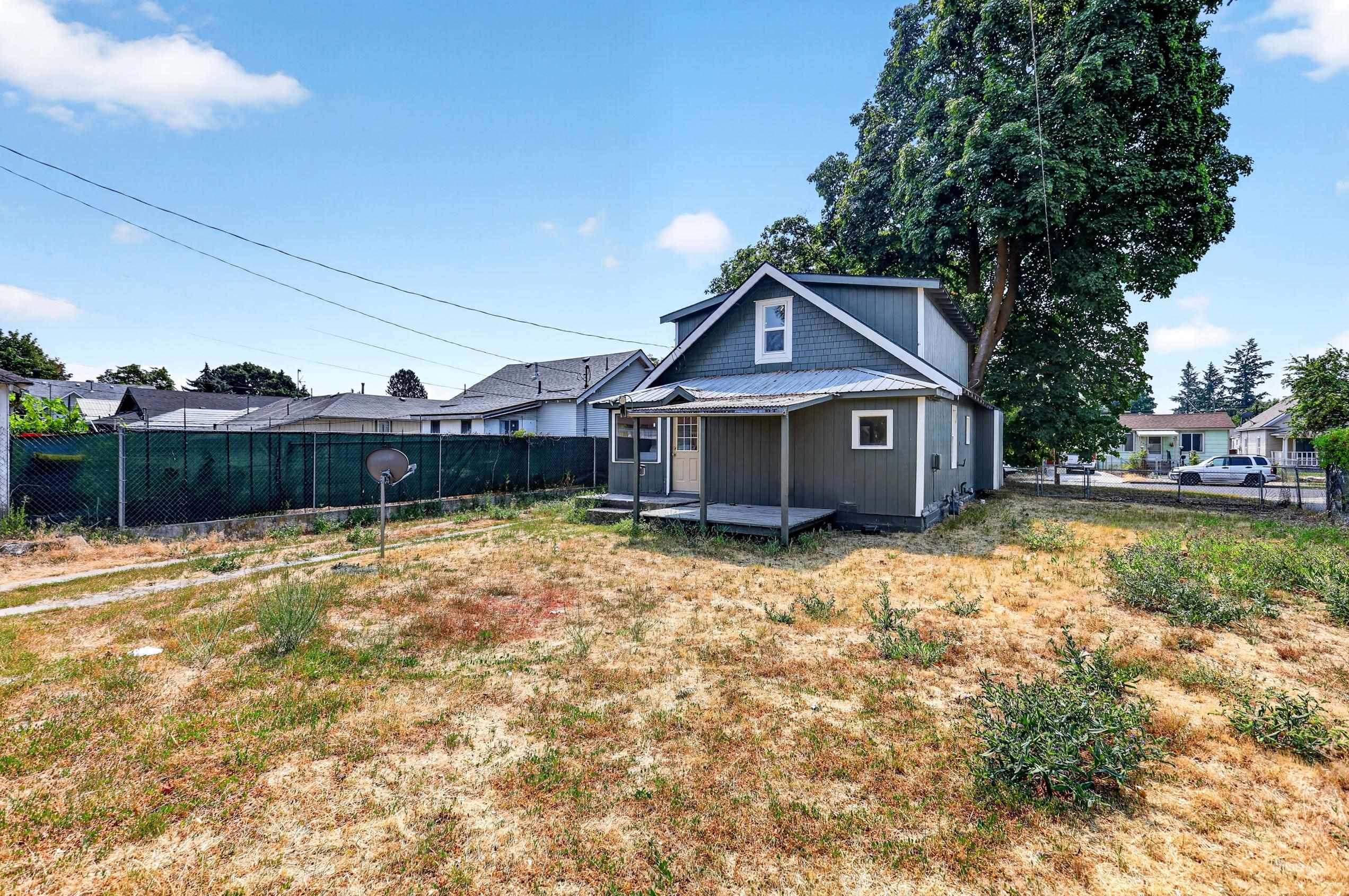 829 Crown Ave - Photo 35