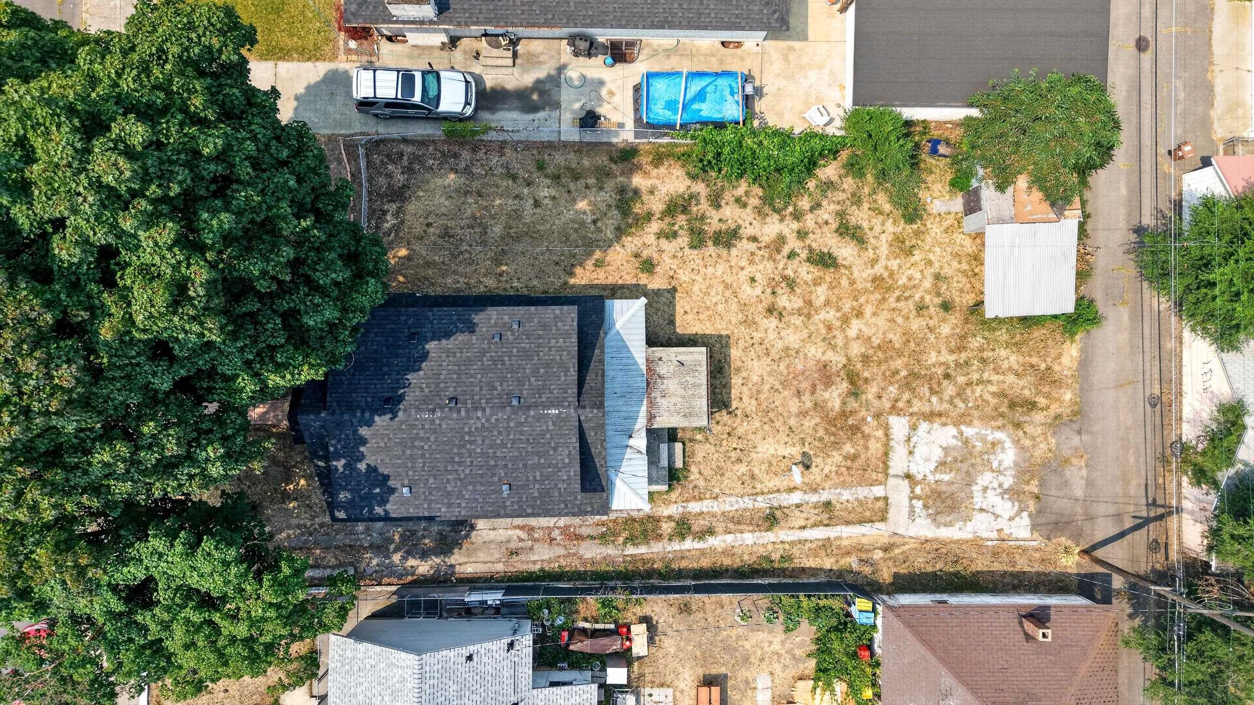 829 Crown Ave - Photo 39