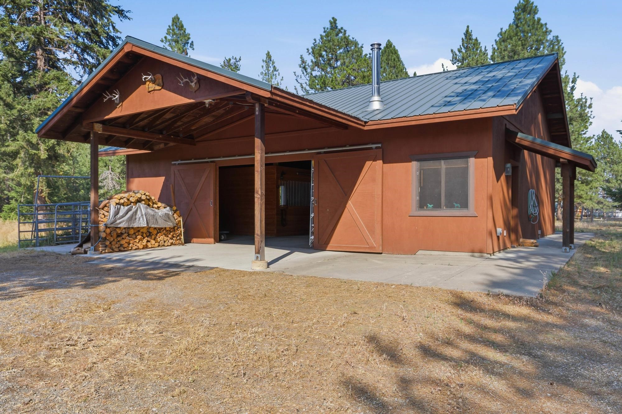 37404 N Hussle Rd - Photo 39