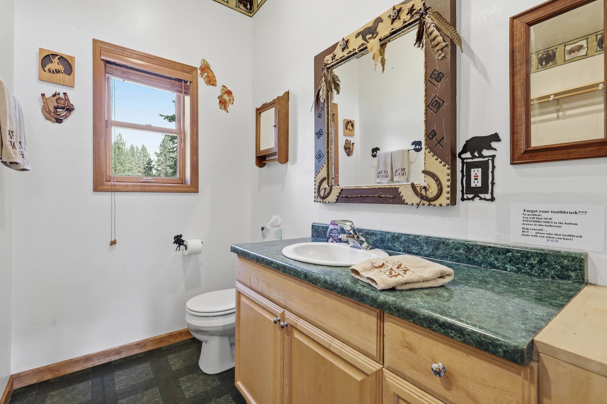 37404 N Hussle Rd - Photo 44