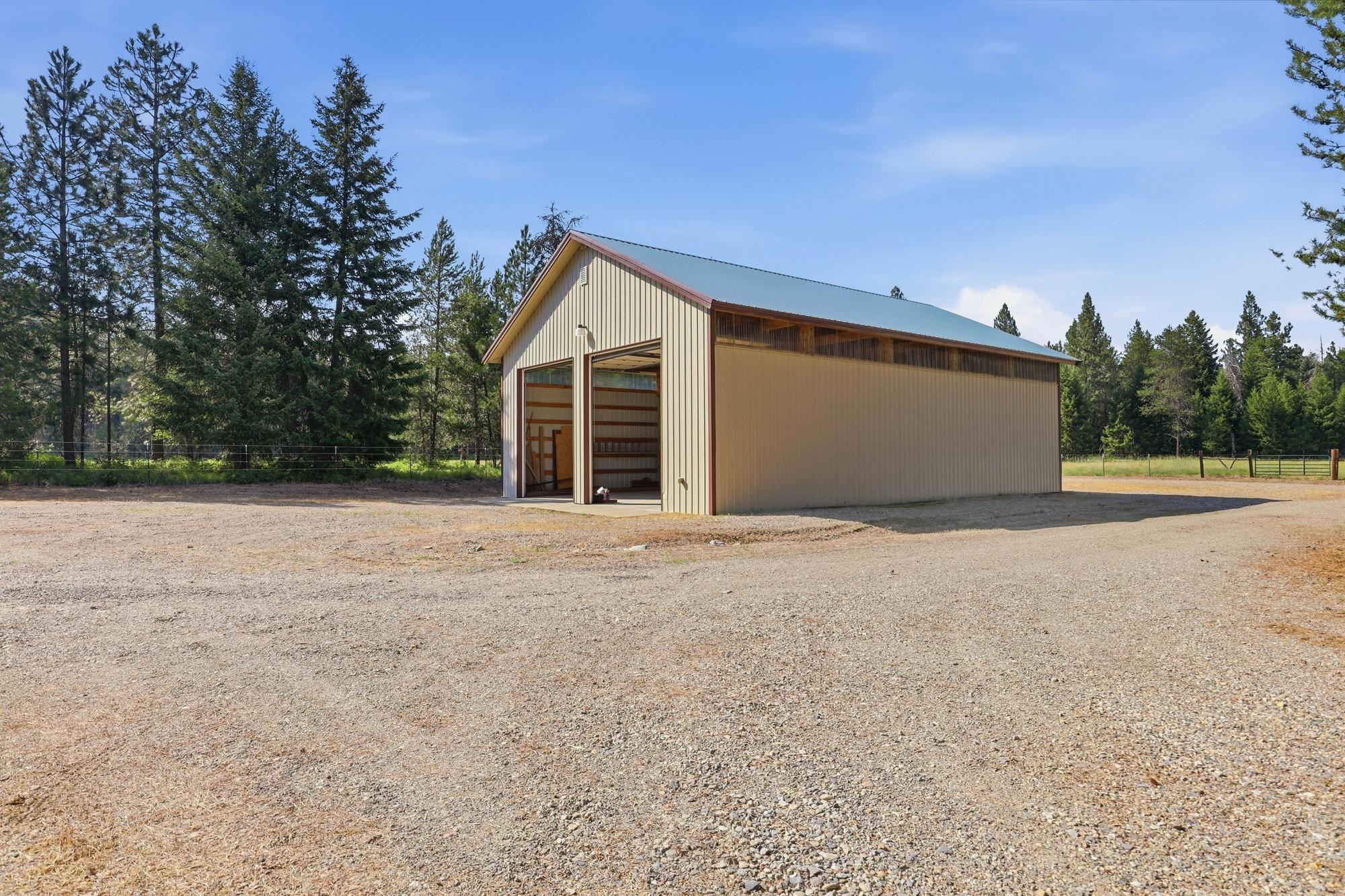 37404 N Hussle Rd - Photo 45