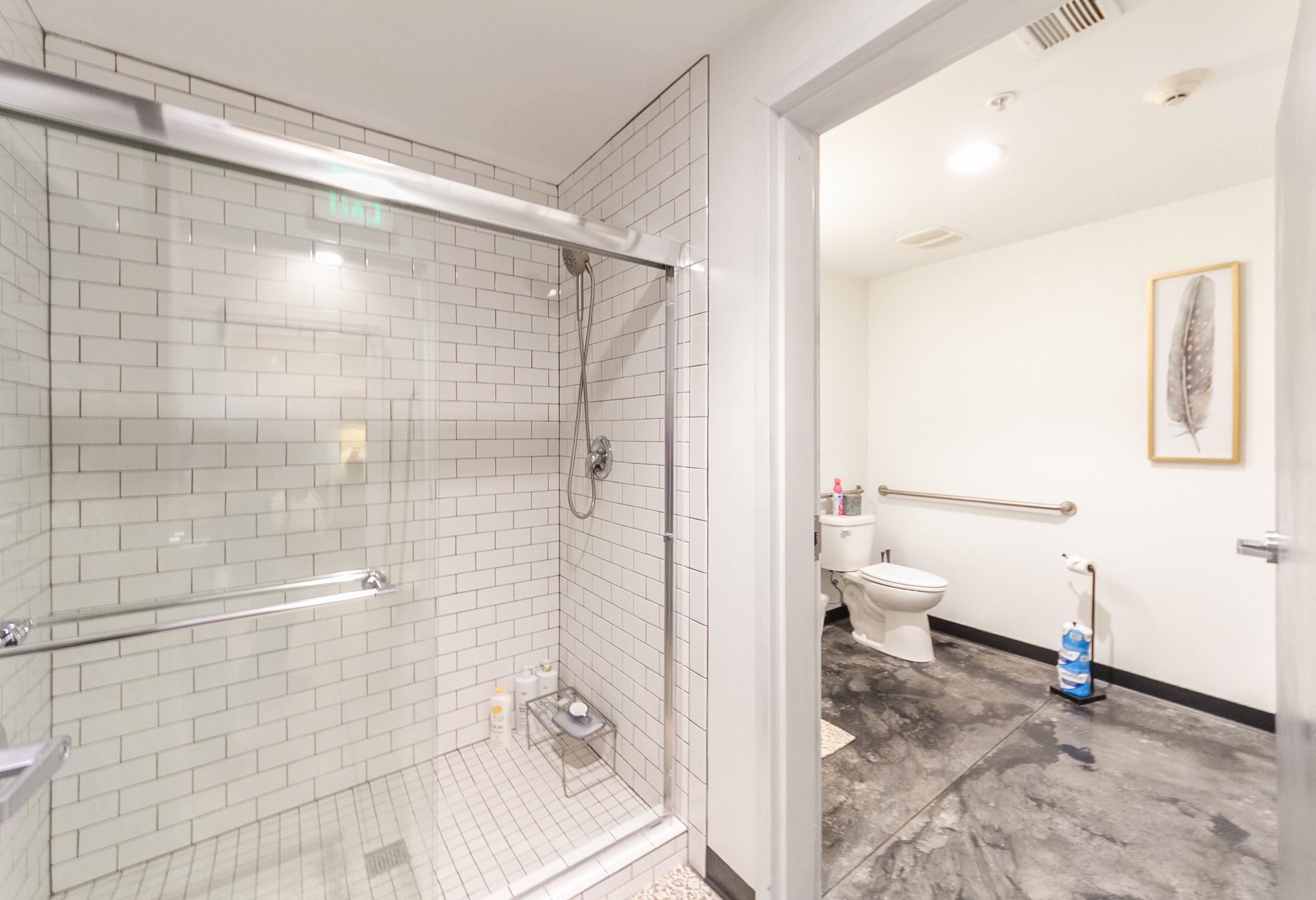 3003 E 30th Ave - Photo 18