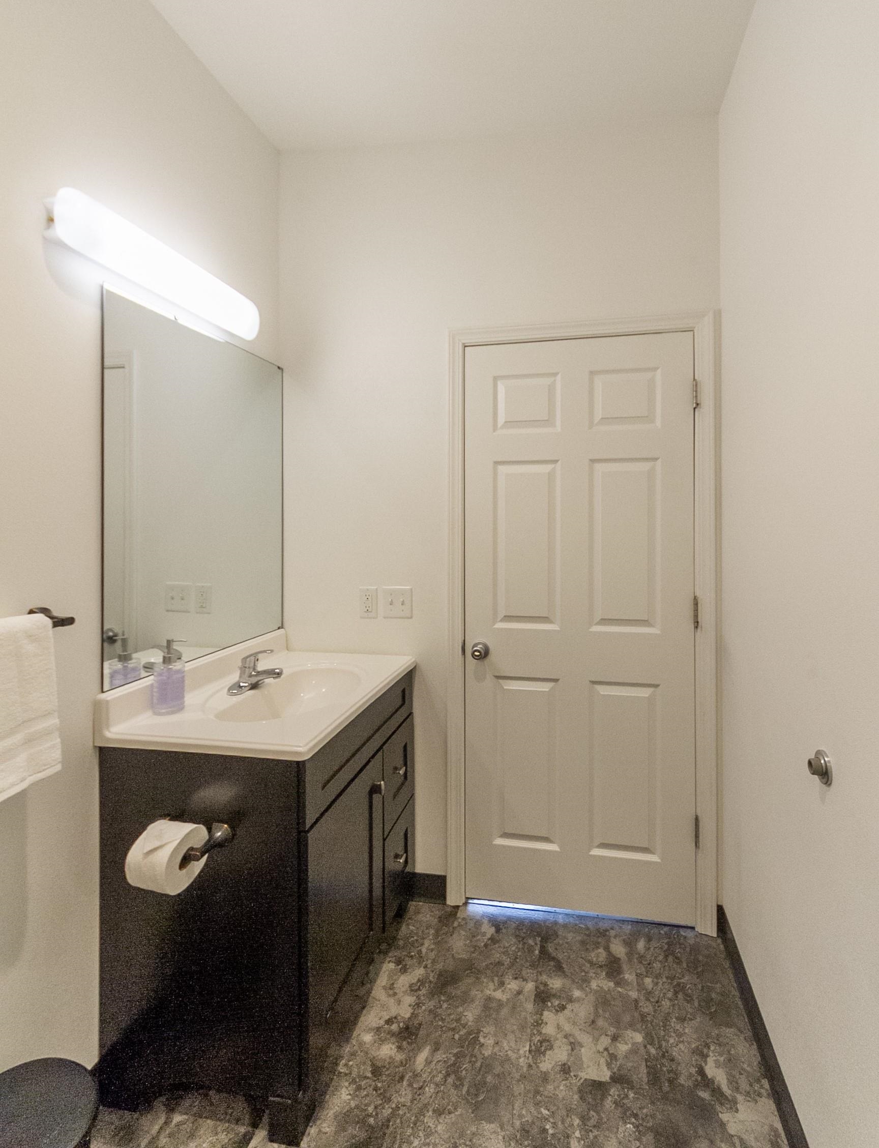 3003 E 30th Ave - Photo 28