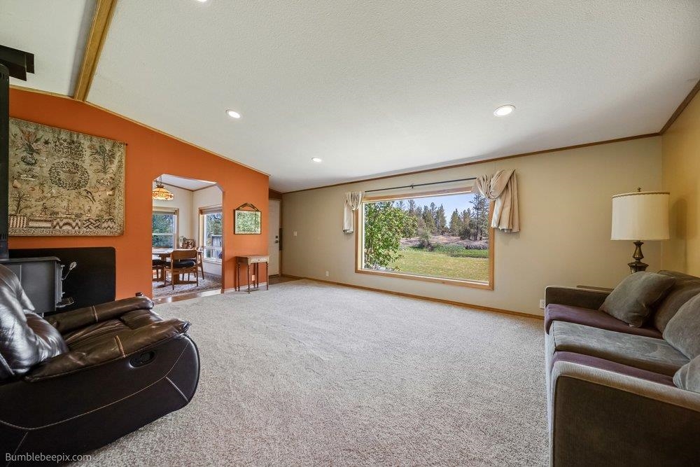 21517 W Cameron Rd - Photo 5