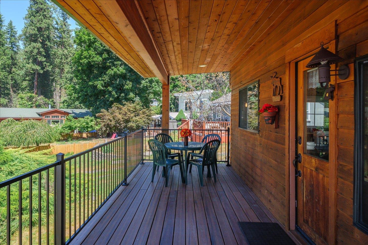12512 N East Newman Lake Dr - Photo 7
