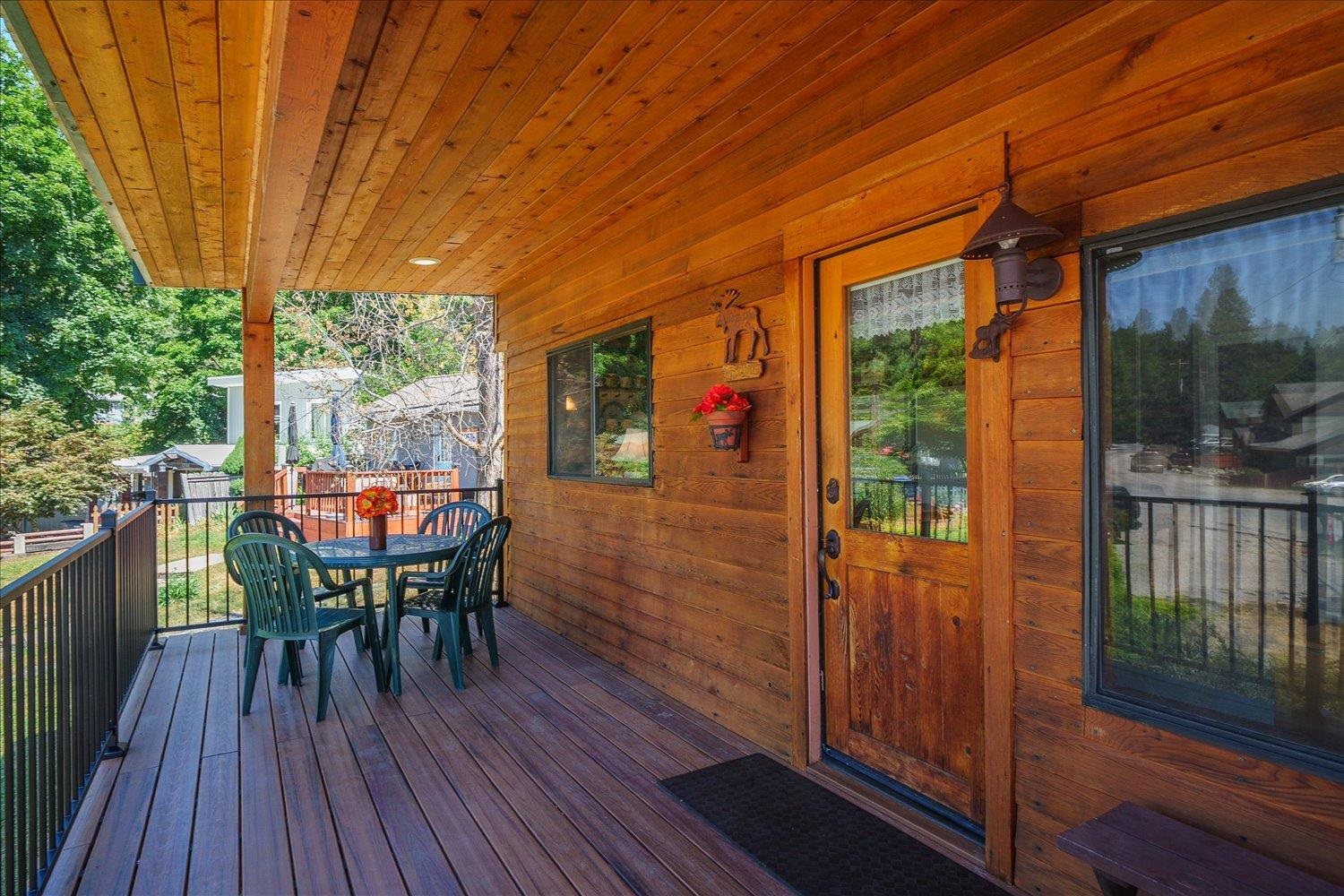 12512 N East Newman Lake Dr - Photo 8